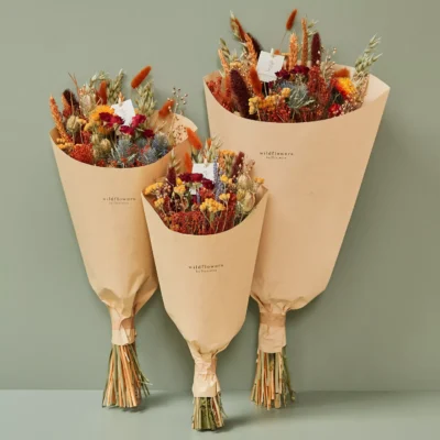 Bouquet de fleurs naturelles séchées, idée cadeau pour femme, ou maîtresse d'école. Les fleurs sont des chardons, des blés séchées, des épis Dried flowers, long-lasting flowers